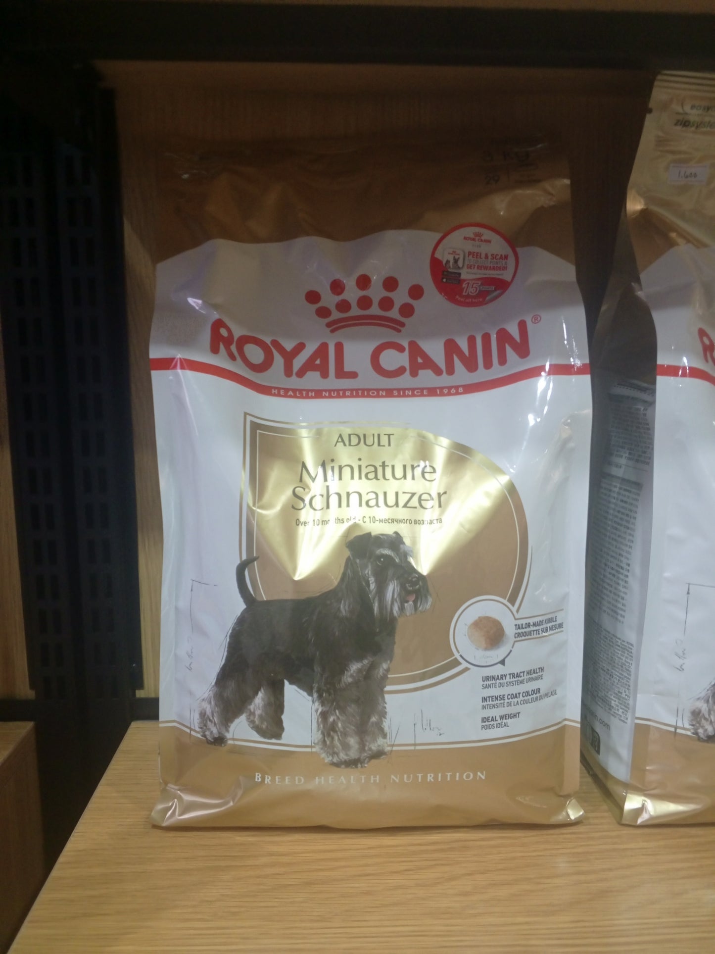 Royal Canin Adult Miniature Schnauzer - Breed Health Nutrition (BHN) 3kg